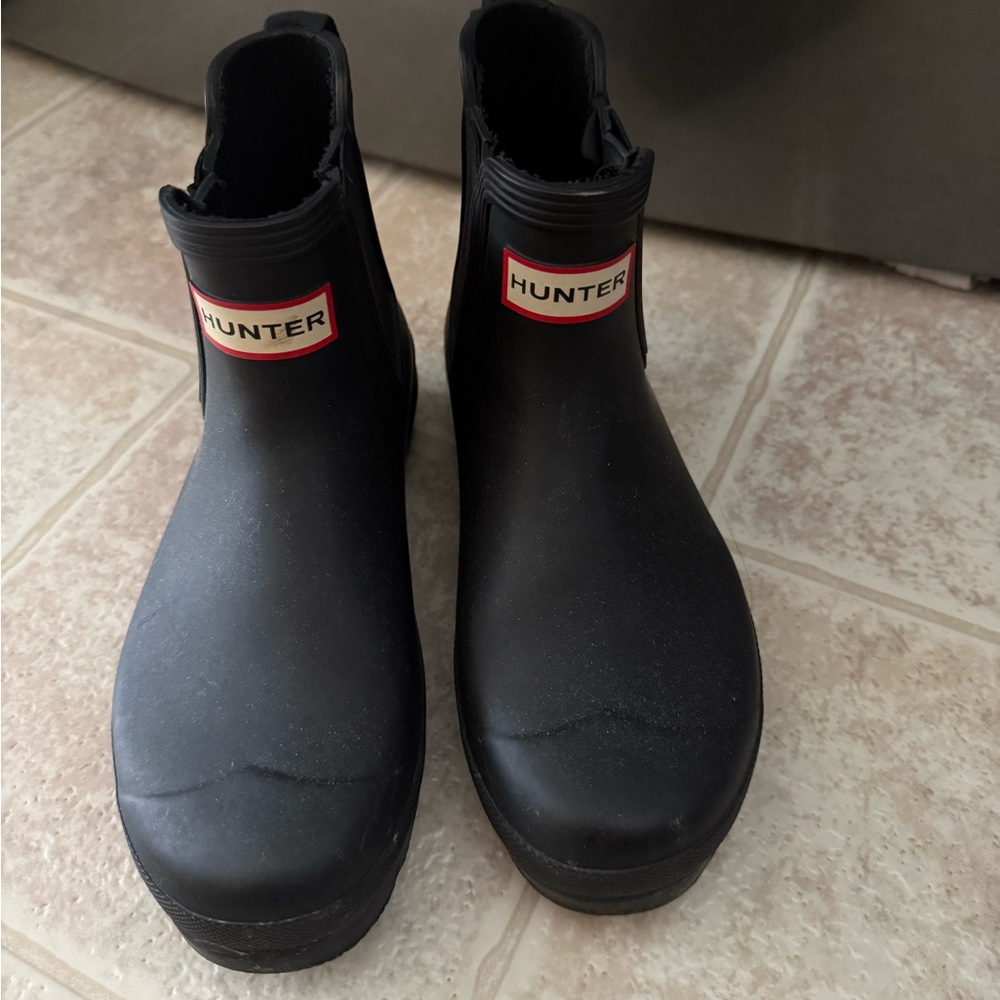 Hunter Women’s Chelsea Boots